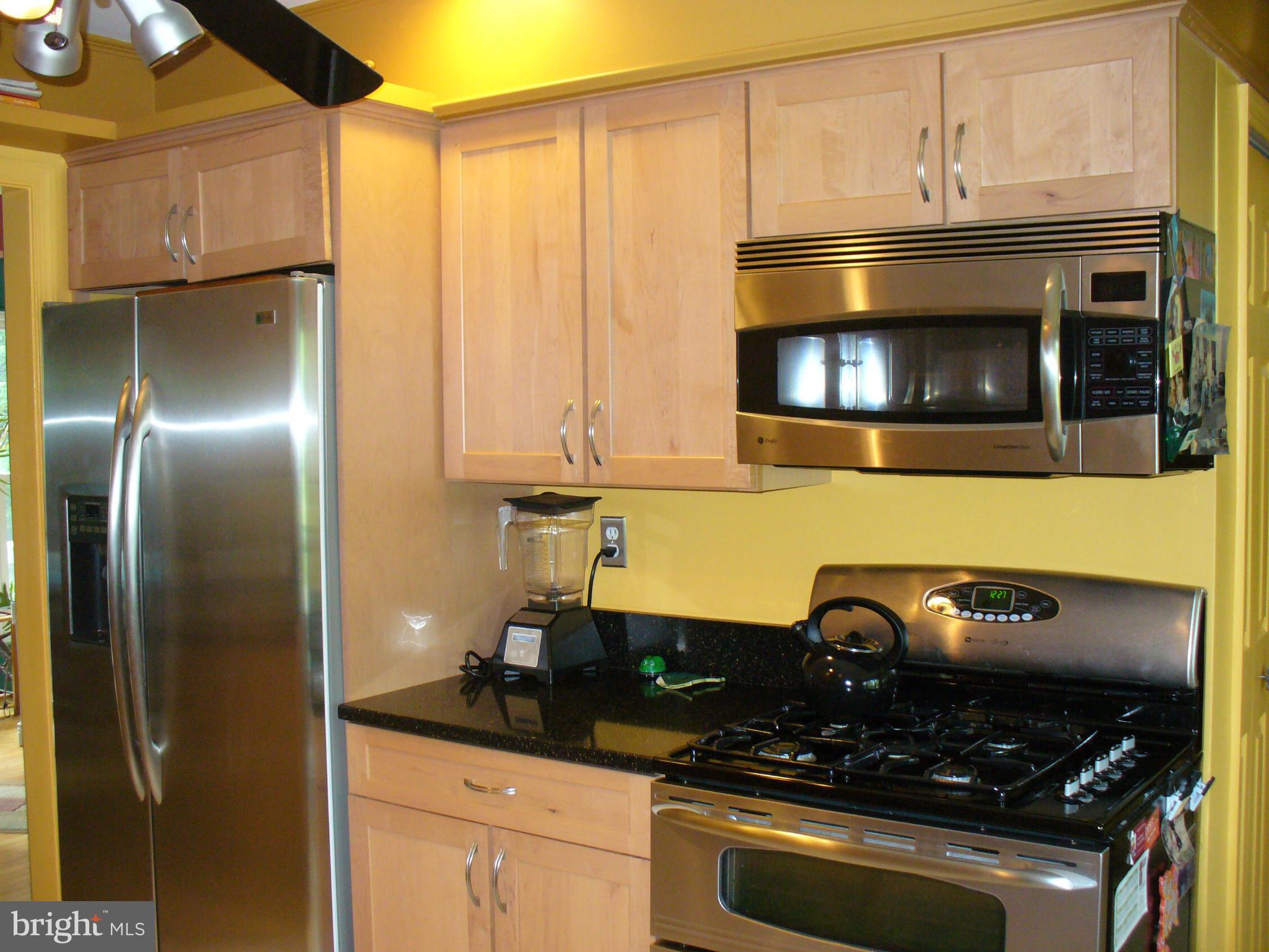 1708 Chester Mill Road Silver Spring, MD 20906 - Photo 8 of 30 Kitchen
