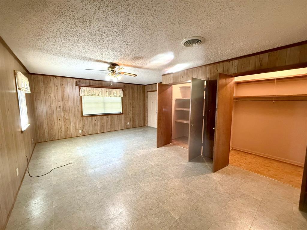 1537 Burns City Road Gainesville, TX 76240 - Photo 21 of 27