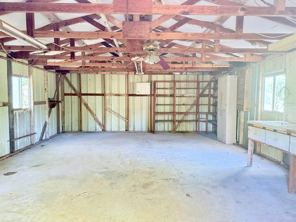 1537 Burns City Road Gainesville, TX 76240 - Photo 26 of 27 a view of a room with windows