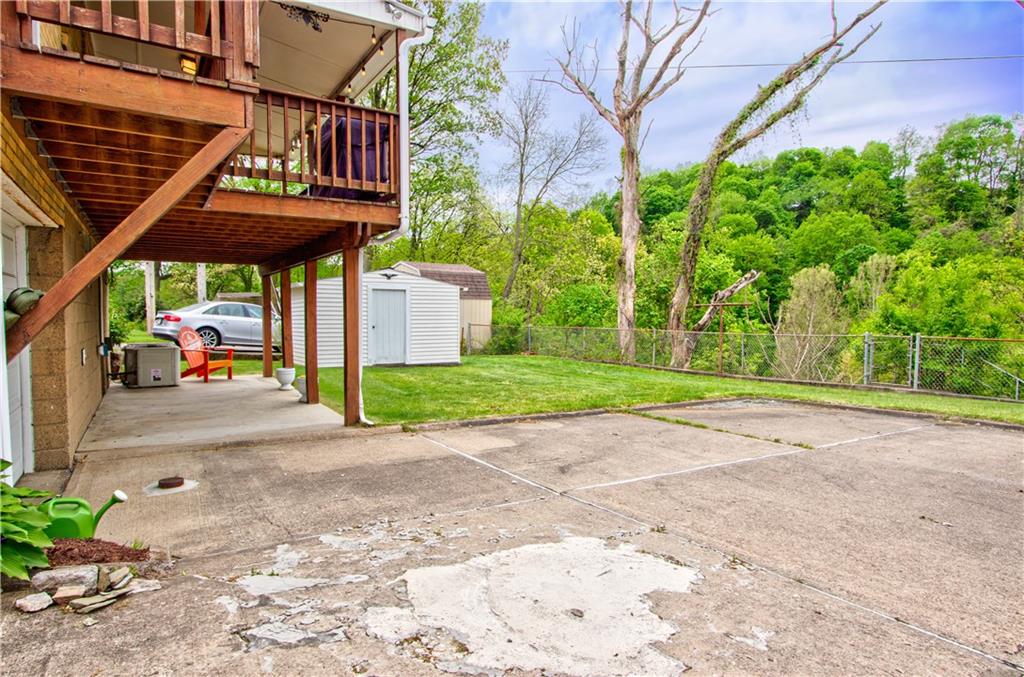 2076 Borland Road Pittsburgh, PA 15243 - Photo 23 of 24 Fenced at the rear of property. Fresh landscaping