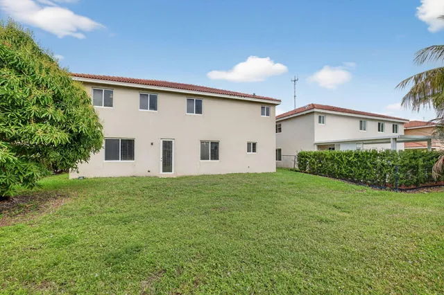 $825,000 | 1470 Northwest 206th Terrace, Miami Gardens, FL 33169