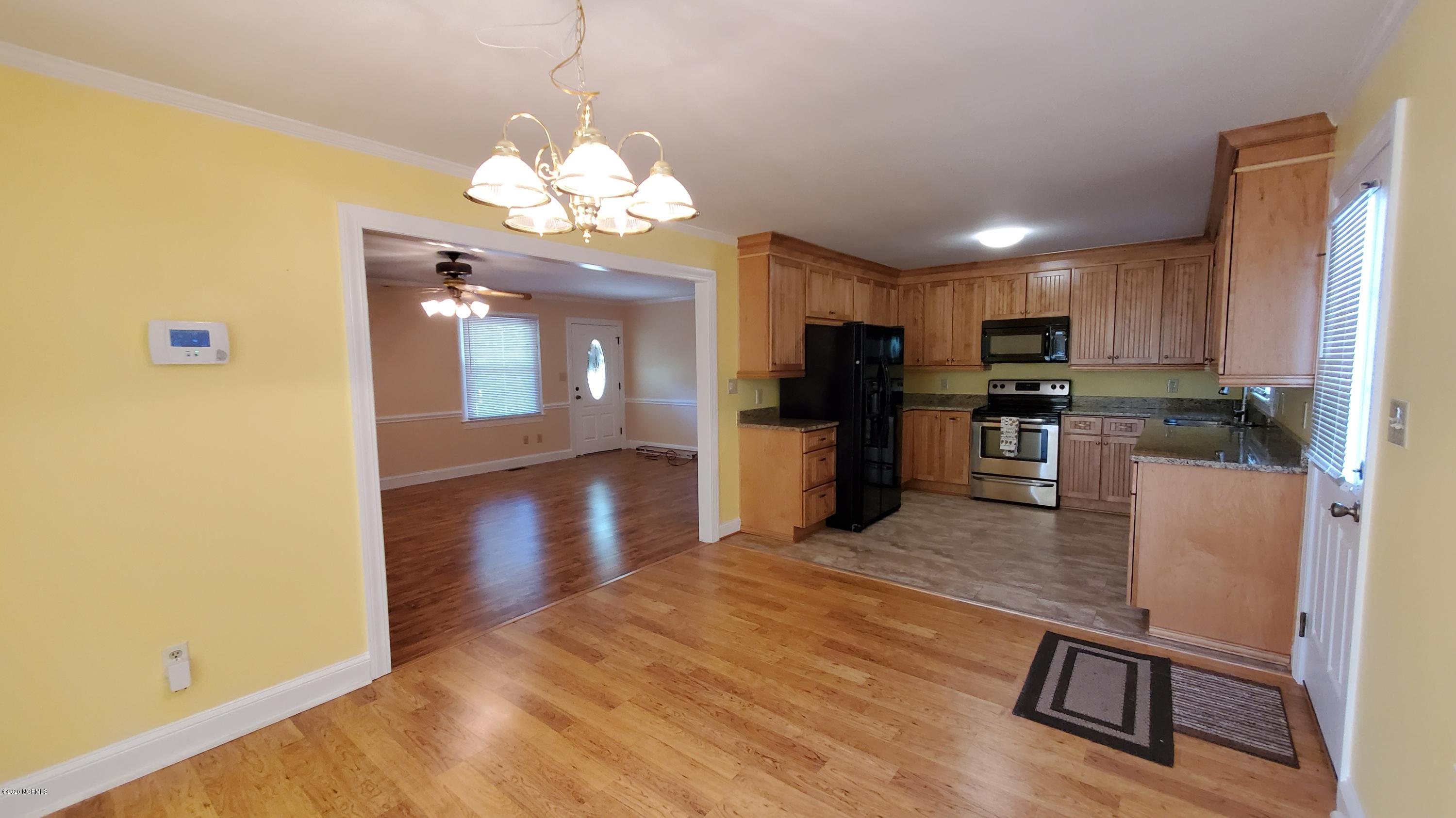 4305 Frog Level Road Winterville, NC 28590 - Photo 13 of 26 20200408_151549