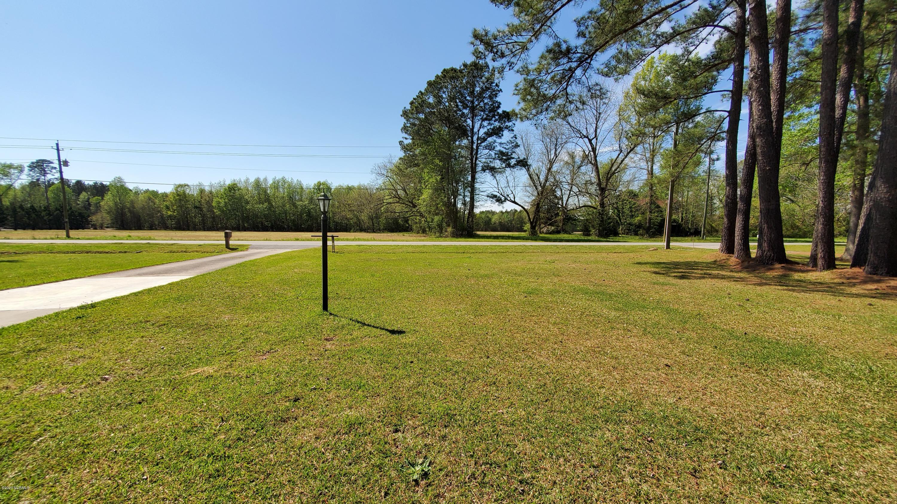 4305 Frog Level Road Winterville, NC 28590 - Photo 4 of 26 20200408_150825