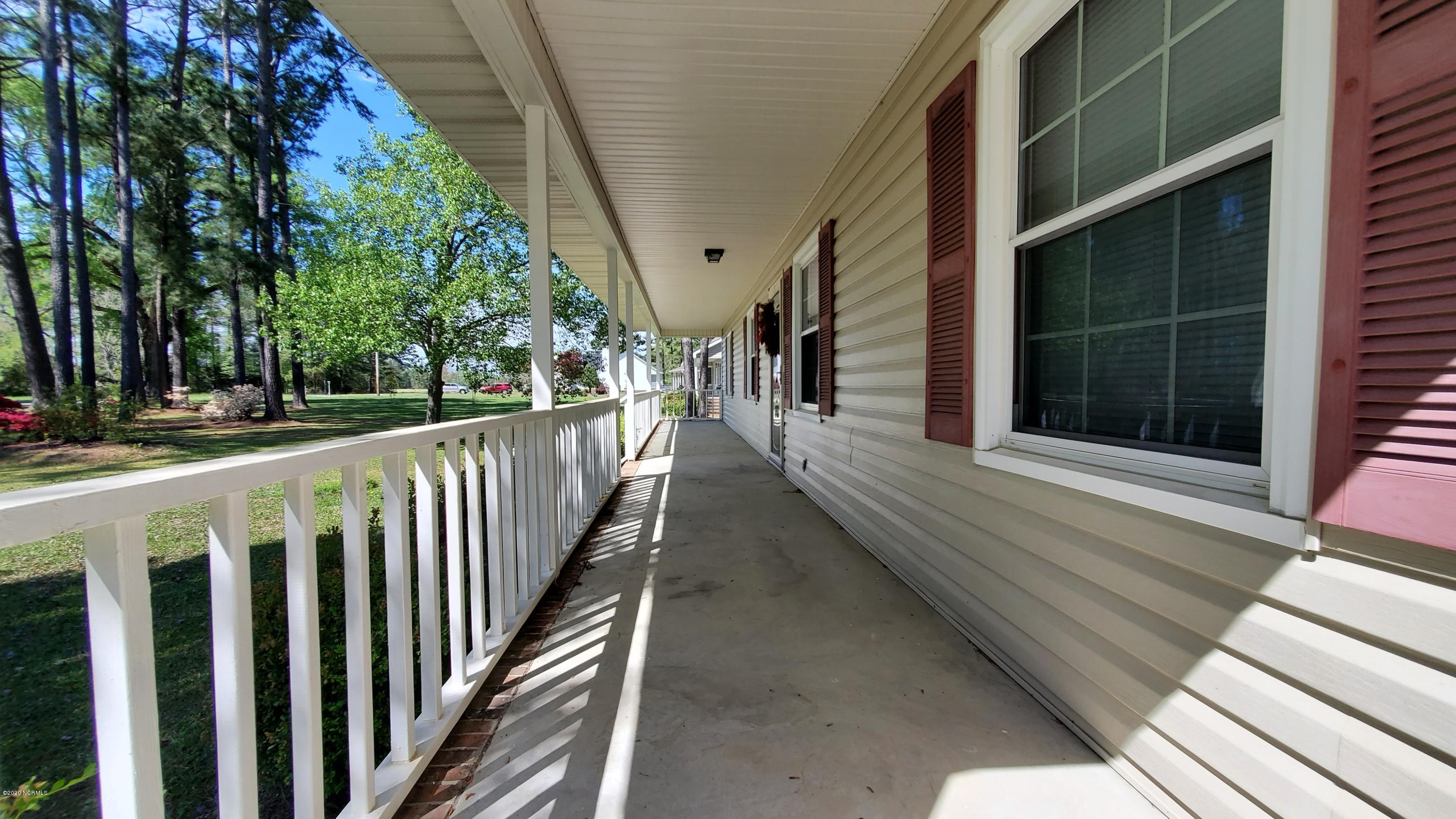 4305 Frog Level Road Winterville, NC 28590 - Photo 5 of 26 20200408_150913