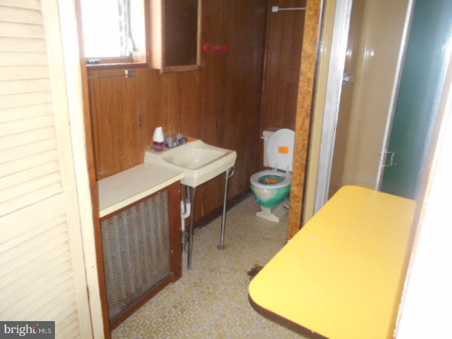 16 Spring Garden Street Riverside, NJ 08075 - Photo 8 of 9