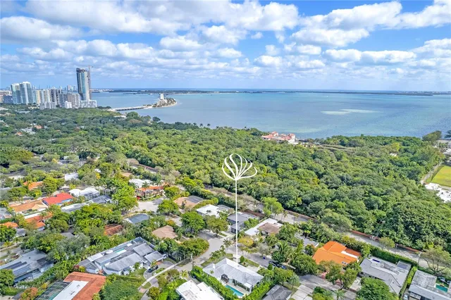 $16,800 | 290 Shore Drive East, Miami, FL 33133