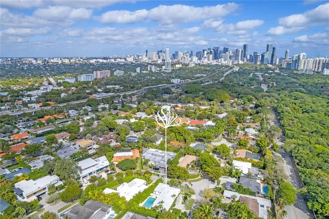 $16,800 | 290 Shore Drive East, Miami, FL 33133