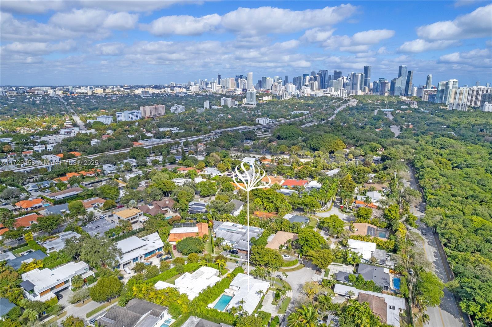 290 Shore Drive East Miami, FL 33133 - Photo 2 of 31