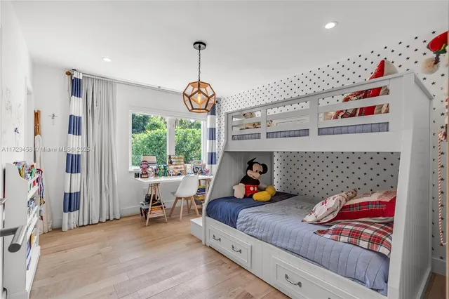 $16,800 | 290 Shore Drive East, Miami, FL 33133