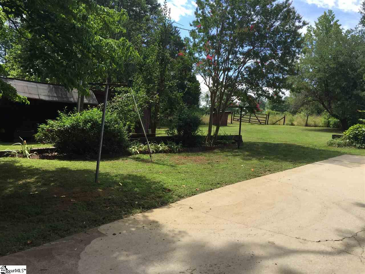 218 Blue Ridge Drive Travelers Rest, SC 29690 - Photo 23 of 31 Gallery Image 23