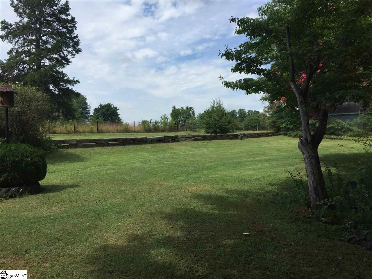 218 Blue Ridge Drive Travelers Rest, SC 29690 - Photo 24 of 31 Gallery Image 24