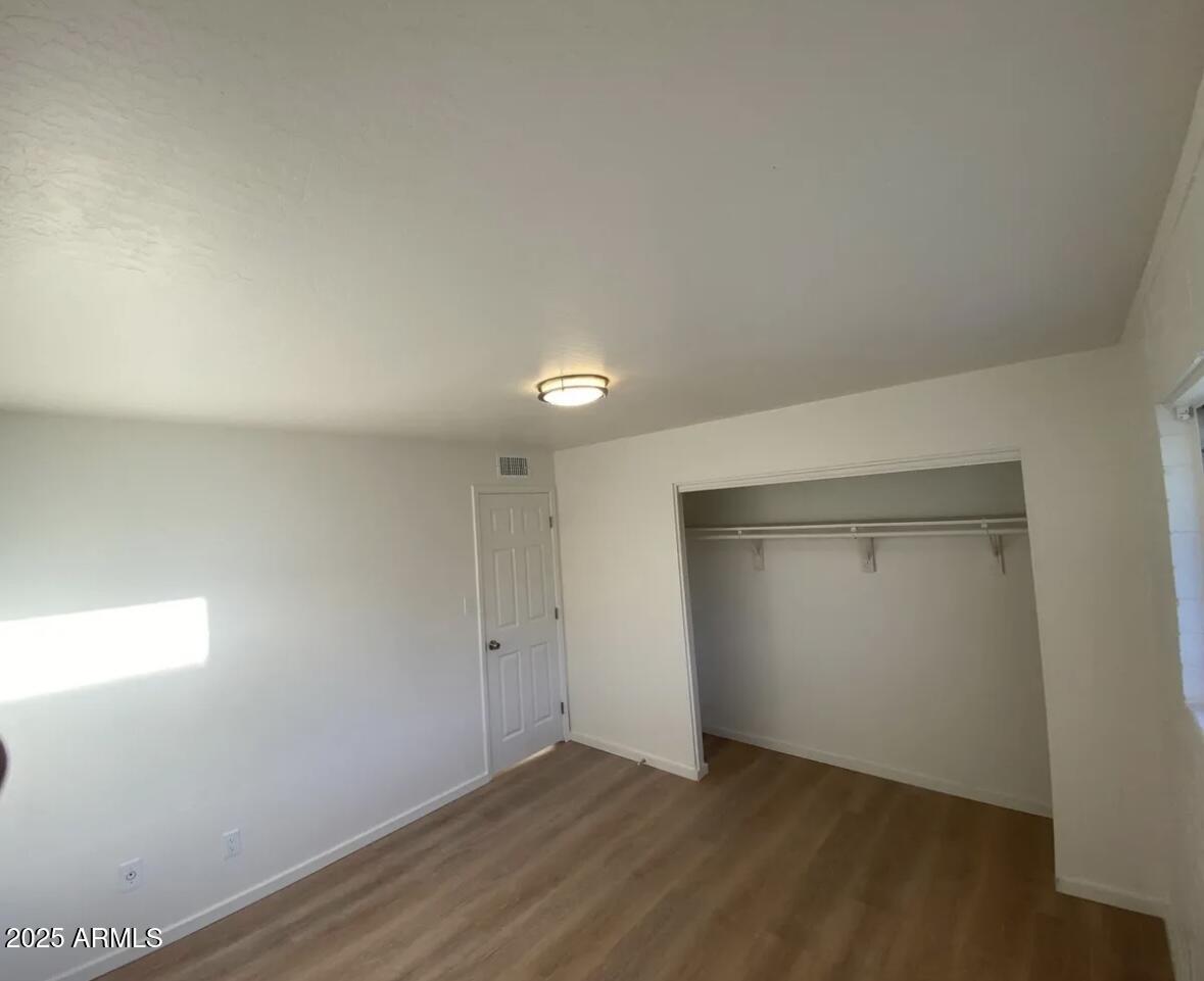 704 West 11th Street Casa Grande, AZ 85122 - Photo 7 of 10 a view of an empty room