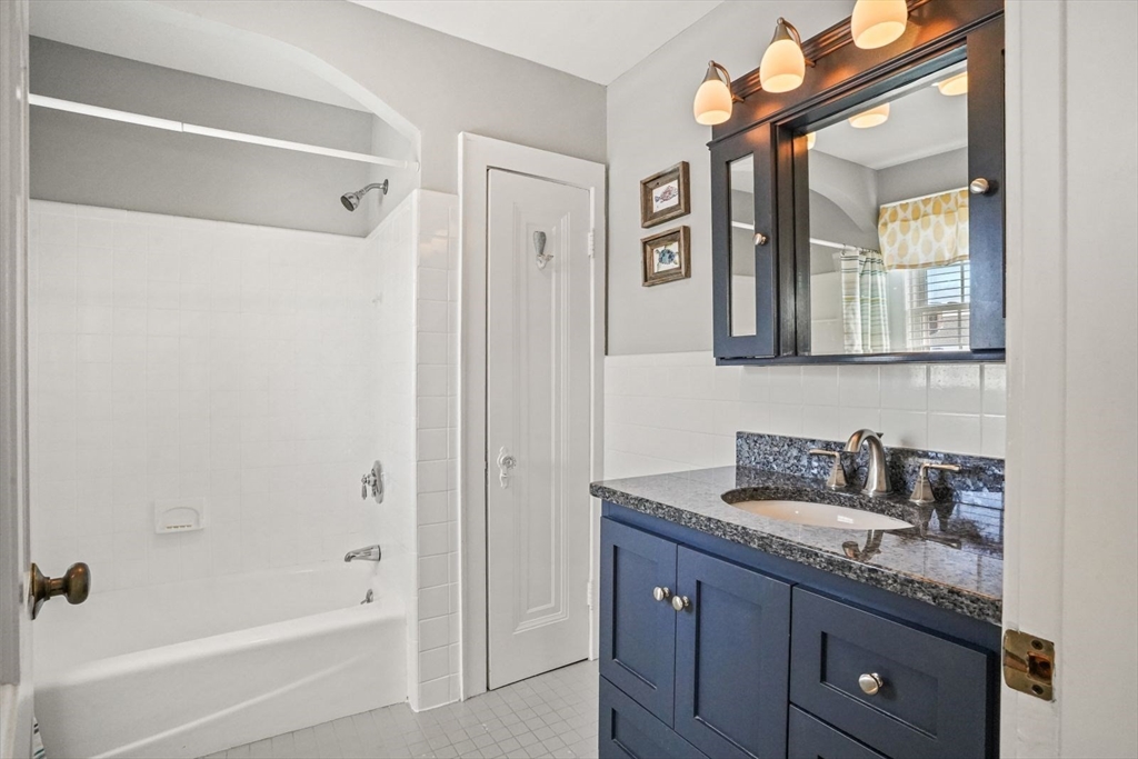 88 Damon Road Medford, MA 02155 - Photo 17 of 39 Gallery Image 17