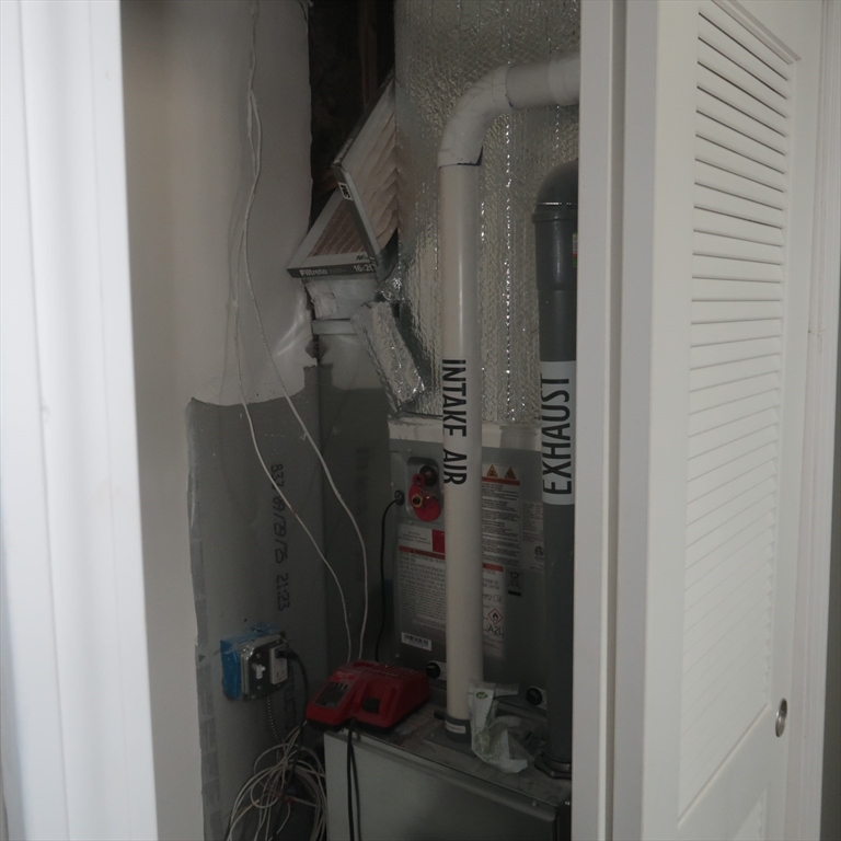 32 Newhall Street, Unit 2 Saugus, MA 01906 - Photo 19 of 25