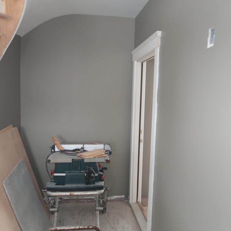 32 Newhall Street, Unit 2 Saugus, MA 01906 - Photo 20 of 25