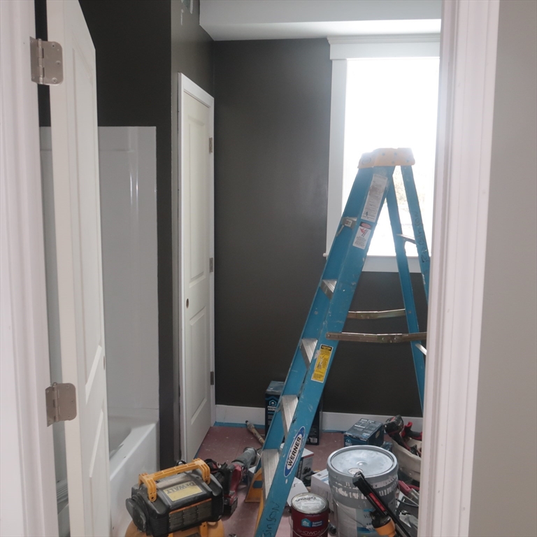 32 Newhall Street, Unit 2 Saugus, MA 01906 - Photo 7 of 25