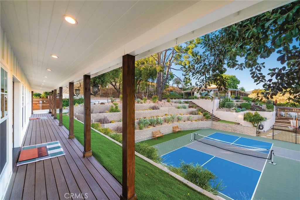 17879 Ridgeway Road Granada Hills, CA 91344 - Photo 45 of 75 Gallery Image 45