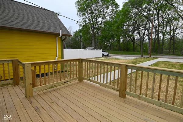 $194,000 | 2422 North Capitol Avenue, Indianapolis, IN 46208