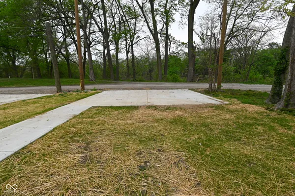 $194,000 | 2422 North Capitol Avenue, Indianapolis, IN 46208