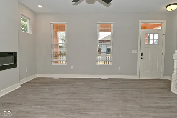 $194,000 | 2422 North Capitol Avenue, Indianapolis, IN 46208
