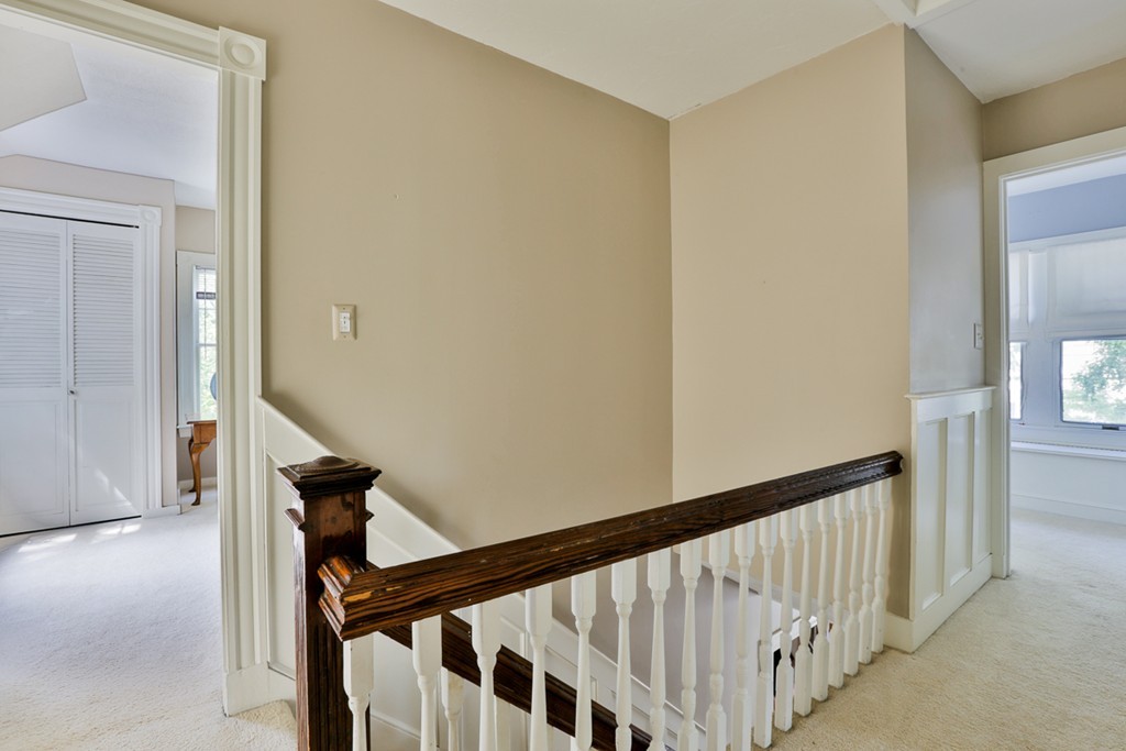 29 Warren Avenue Milton, MA 02186 - Photo 16 of 27