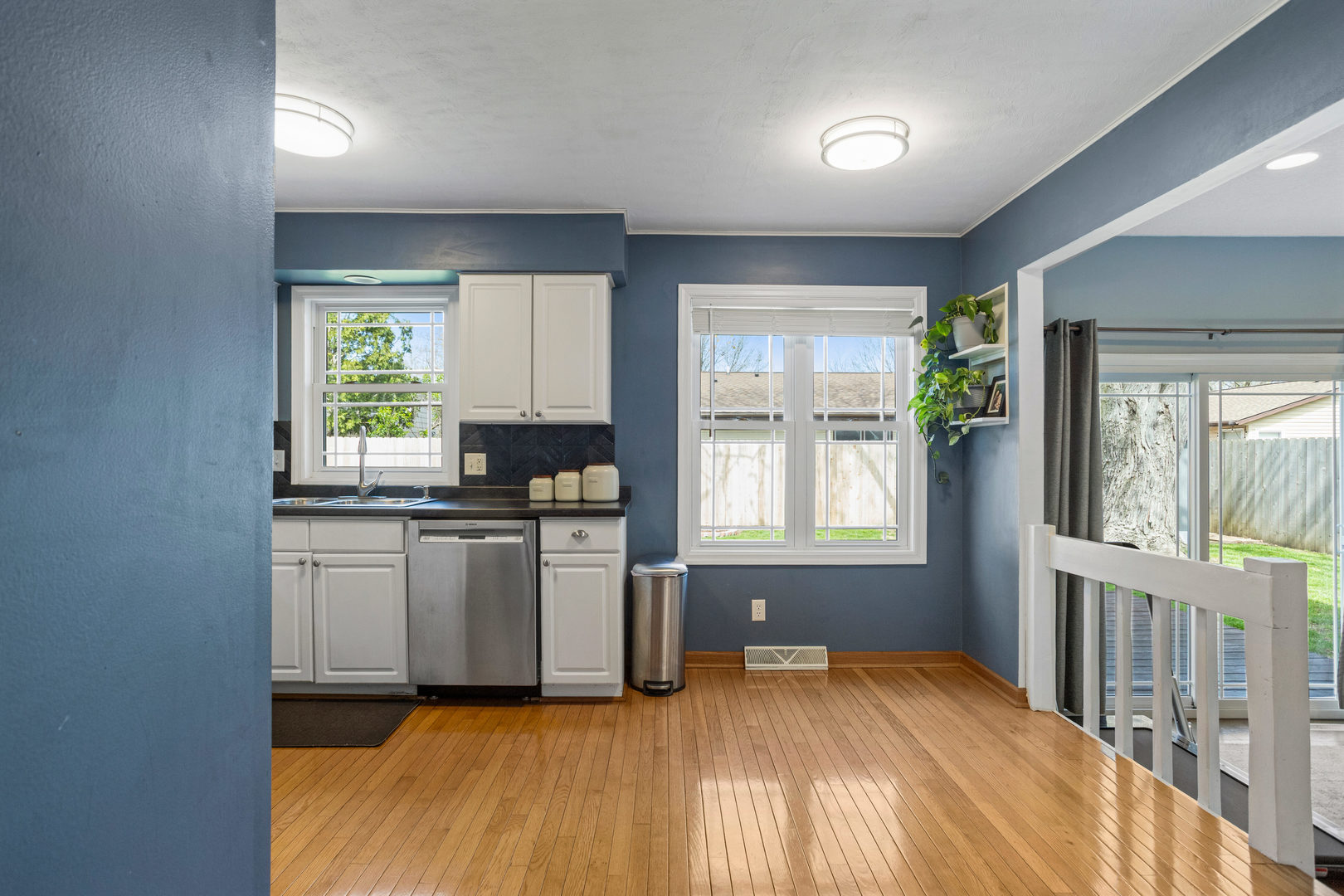 2106 Sumac Drive Champaign, IL 61821 - Photo 14 of 32