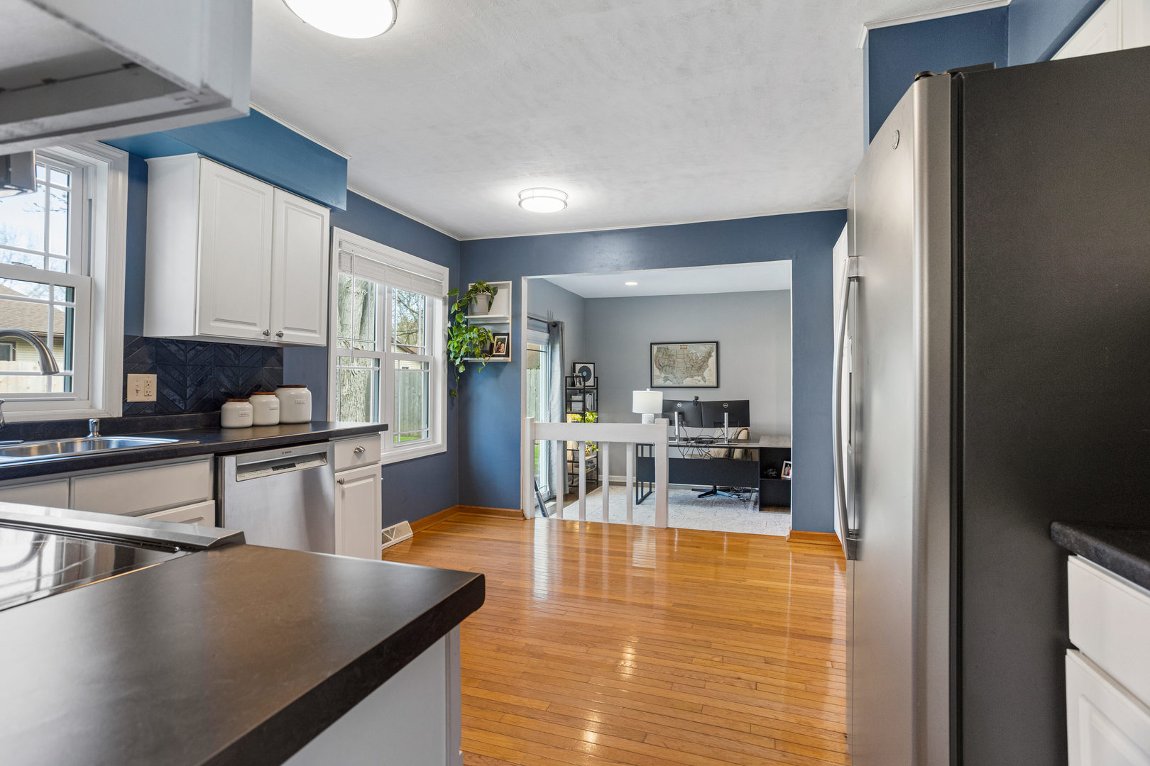 2106 Sumac Drive Champaign, IL 61821 - Photo 10 of 32