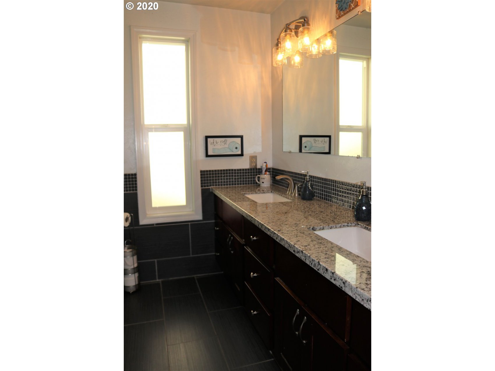1050 T Street Springfield, OR 97477 - Photo 14 of 25