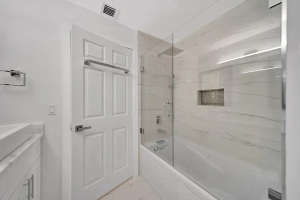 $6,000 | 22357 Collington Drive, Unit 22357, Boca Raton, FL 33428