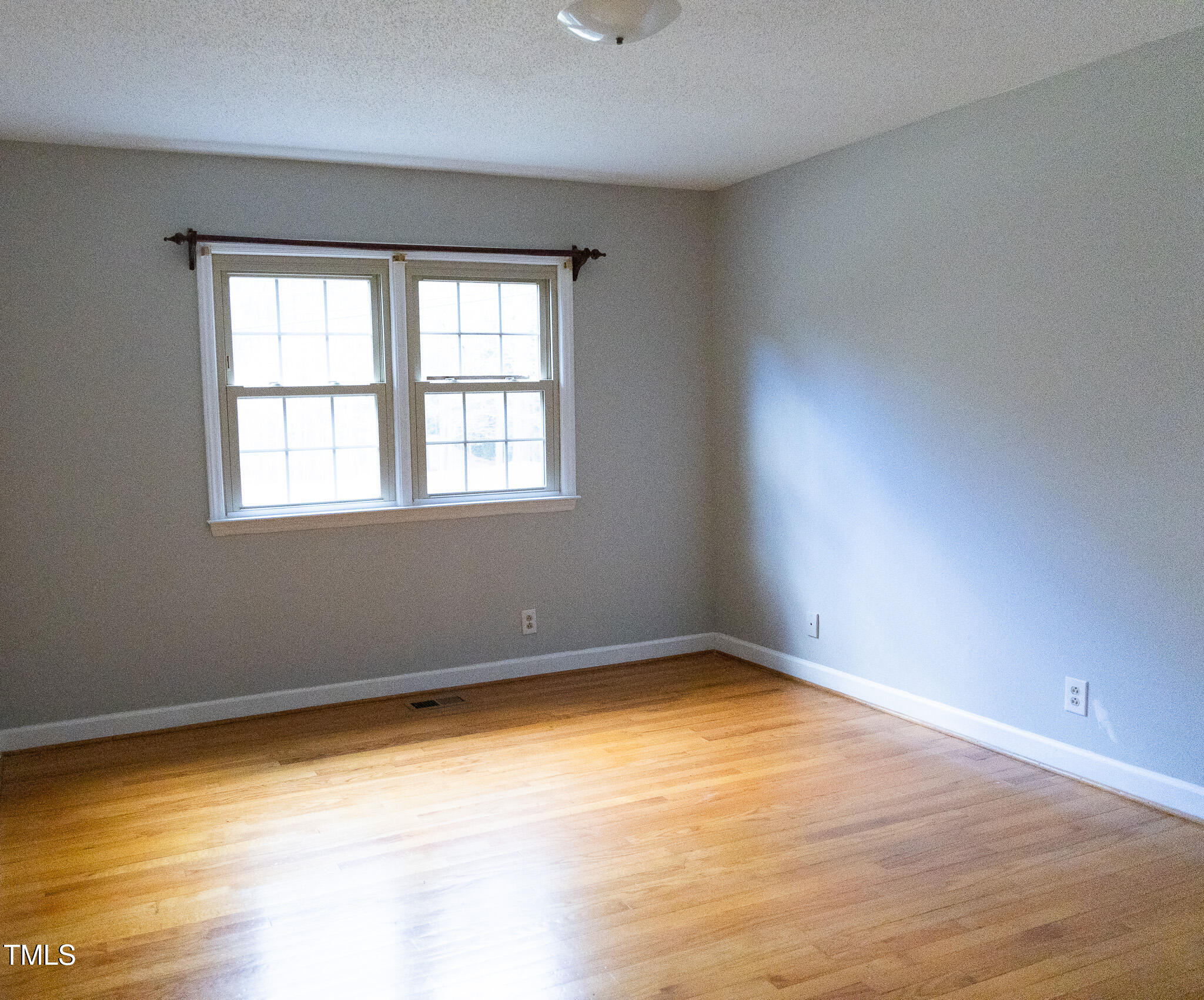 3212 Sparger Road Durham, NC 27705 - Photo 30 of 57 an empty room with a window