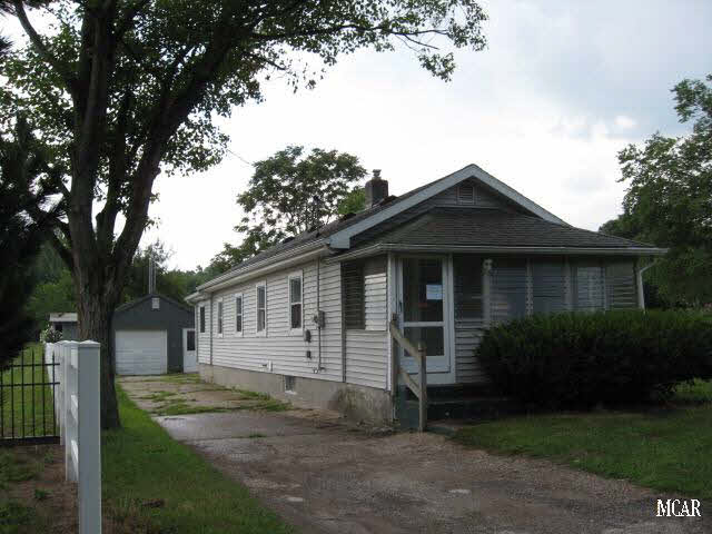 3015 West Temperance Road Temperance, MI 48182 - Photo 1 of 9 20016077.JPG