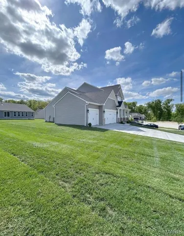 $434,900 | 18714 Walnut Woods Court, Wright City, MO 63390