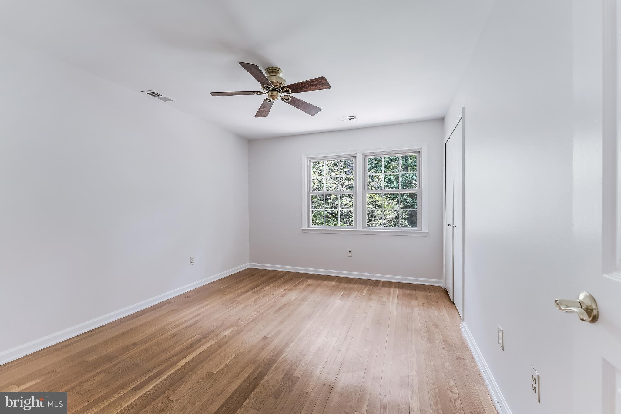 11488 Bingham Terrace Reston, VA 20191 - Photo 46 of 59 Bedroom 2