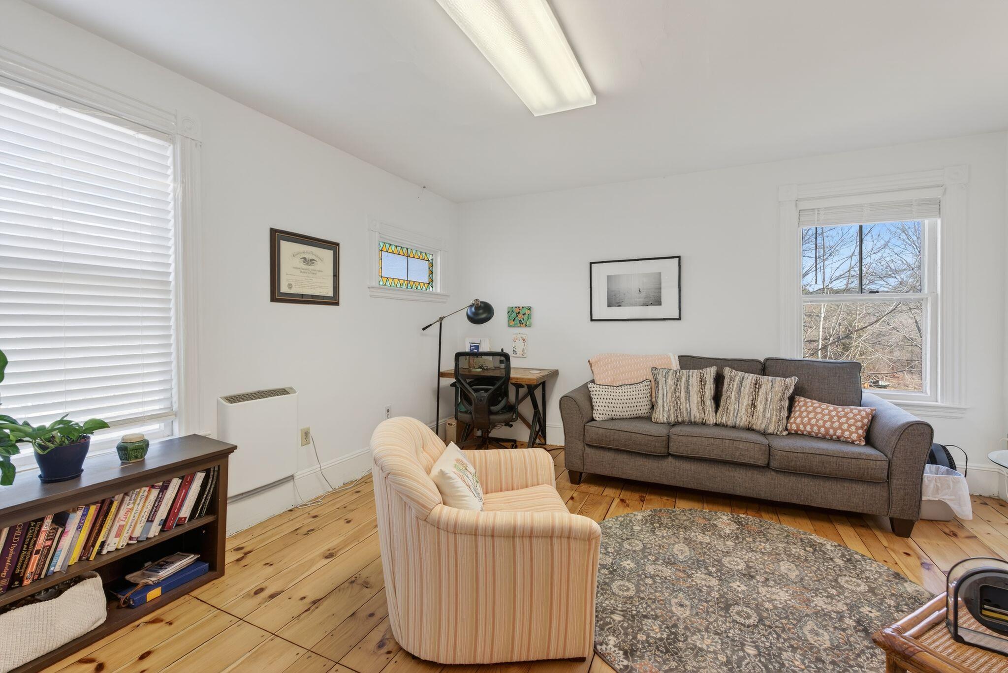 133 Gray Road Falmouth, ME 04105 - Photo 21 of 46 21_DSC02572