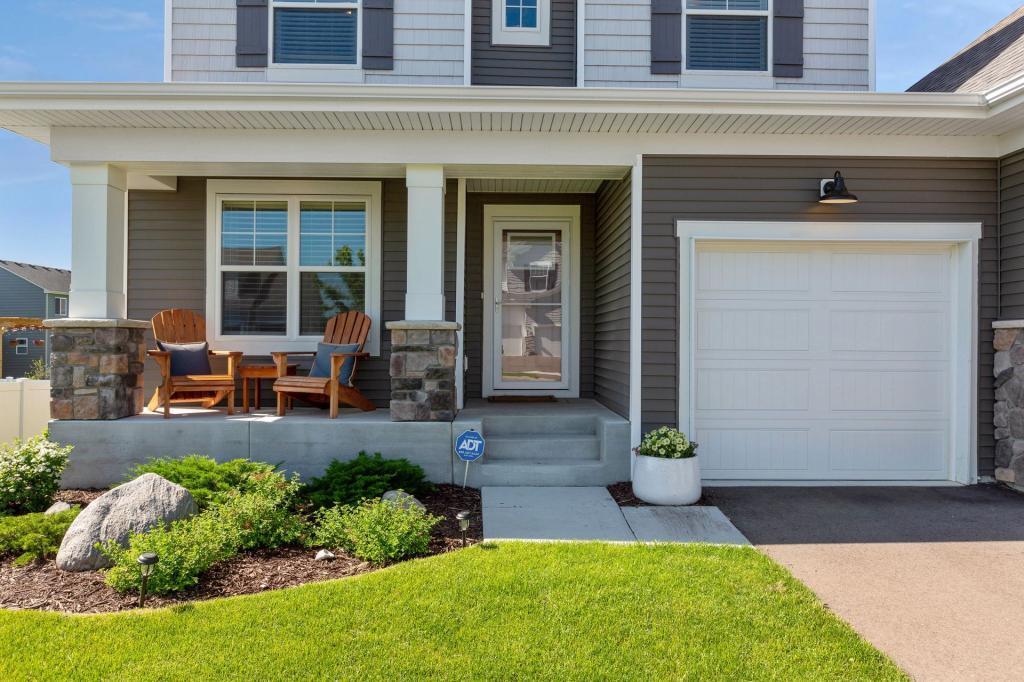 1425 Copper Hills Drive Carver, MN 55315 - Photo 3 of 33