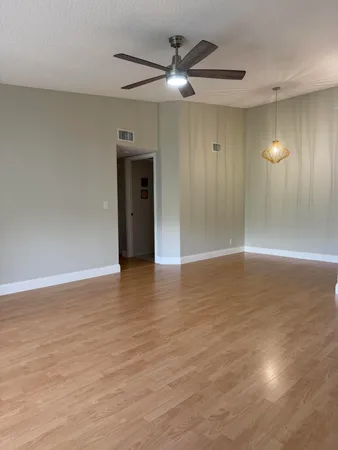 $2,200 | 13811 Oneida Drive, Unit H2, Delray Beach, FL 33446
