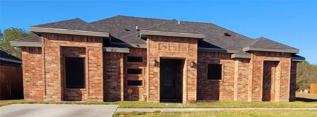 $278,000 | 1421 Sea Breeze Street, Alice, TX 78332