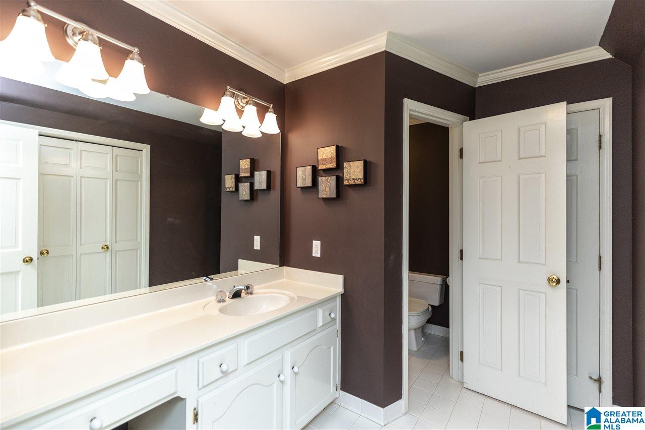2332 Country Ridge Drive Birmingham, AL 35243 - Photo 34 of 50