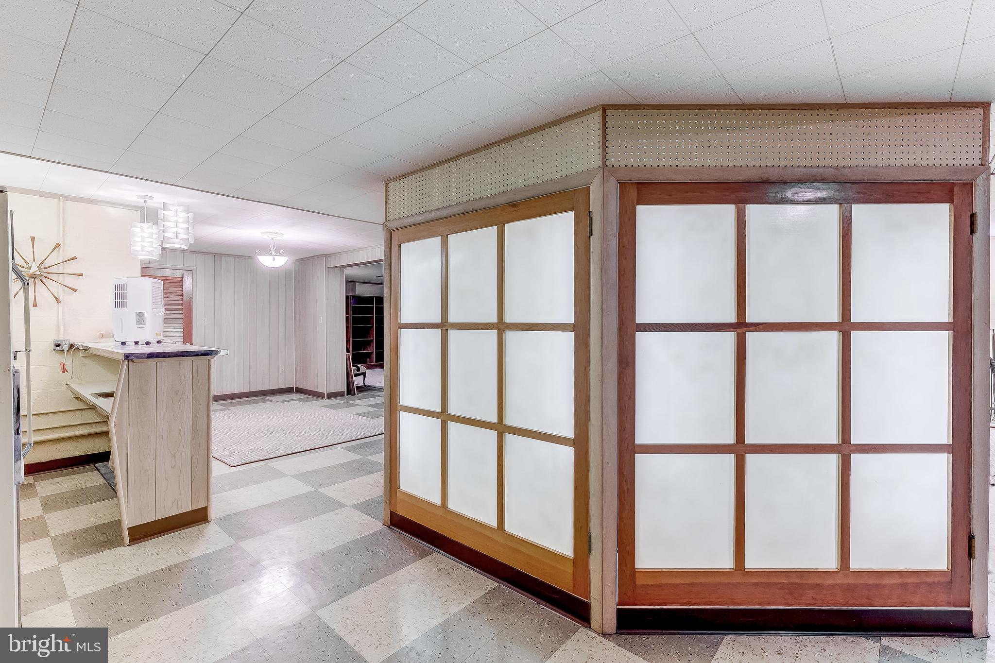 1211 Doves Cove Road Baltimore, MD 21286 - Photo 32 of 43 Shoji screen envelops furnace room