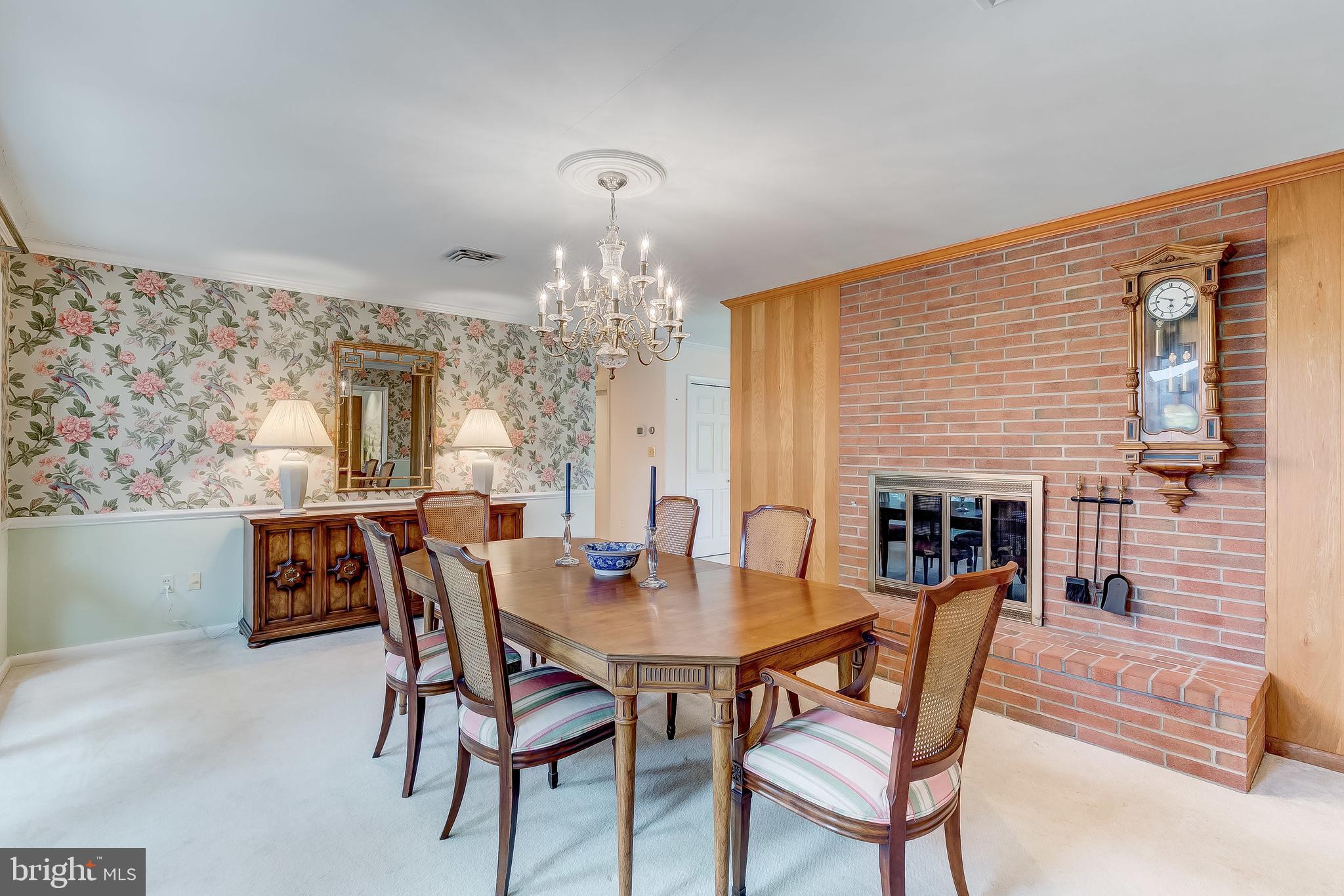 1211 Doves Cove Road Baltimore, MD 21286 - Photo 10 of 43 Formal Dining Rm, FP, hearth, hdwd under carpet