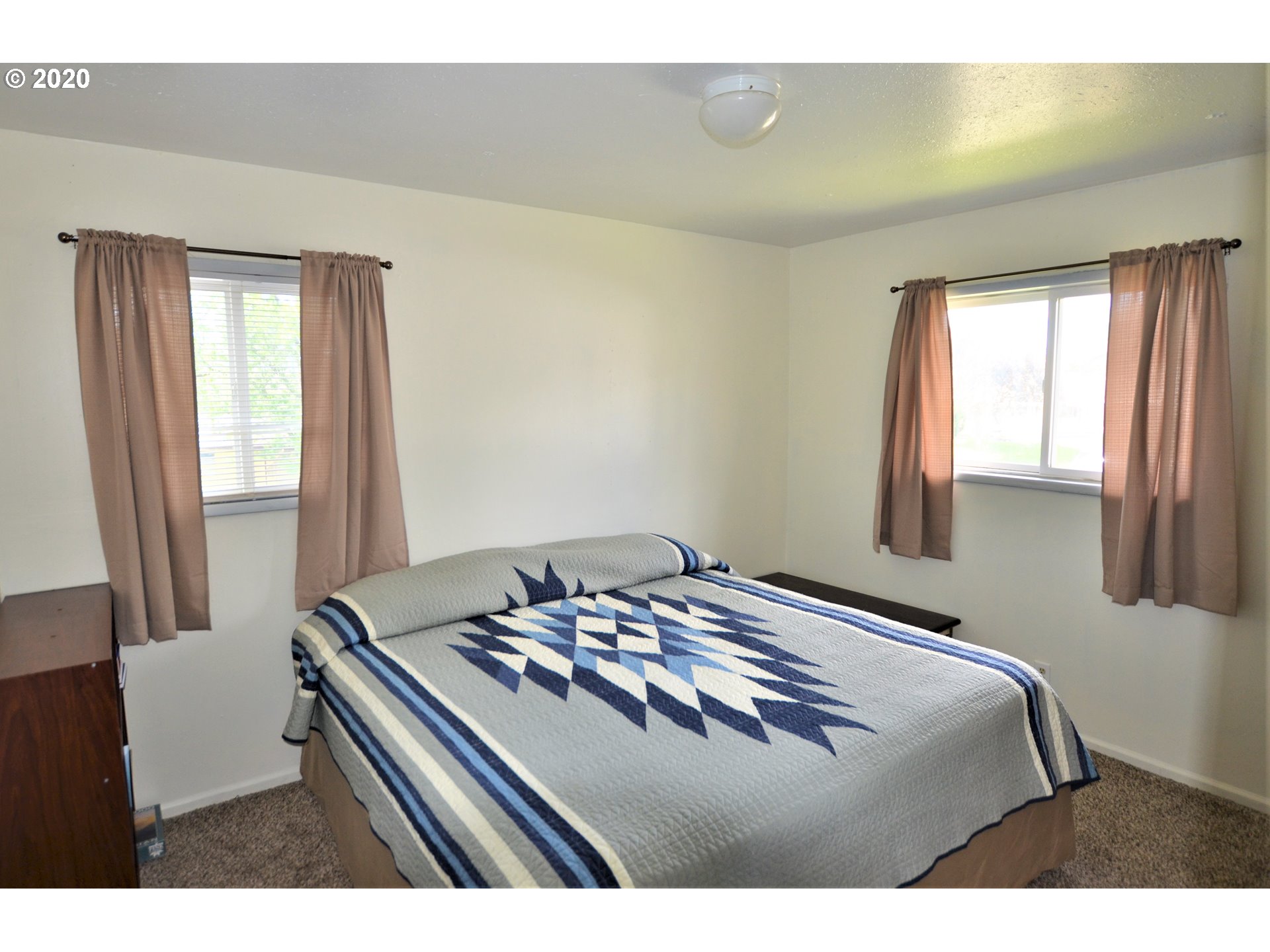 803 Southwest 32nd Street Pendleton, OR 97801 - Photo 17 of 28