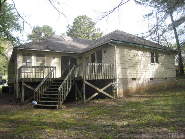5608 Blacket Court Raleigh, NC 27604 - Photo 2 of 5 Back