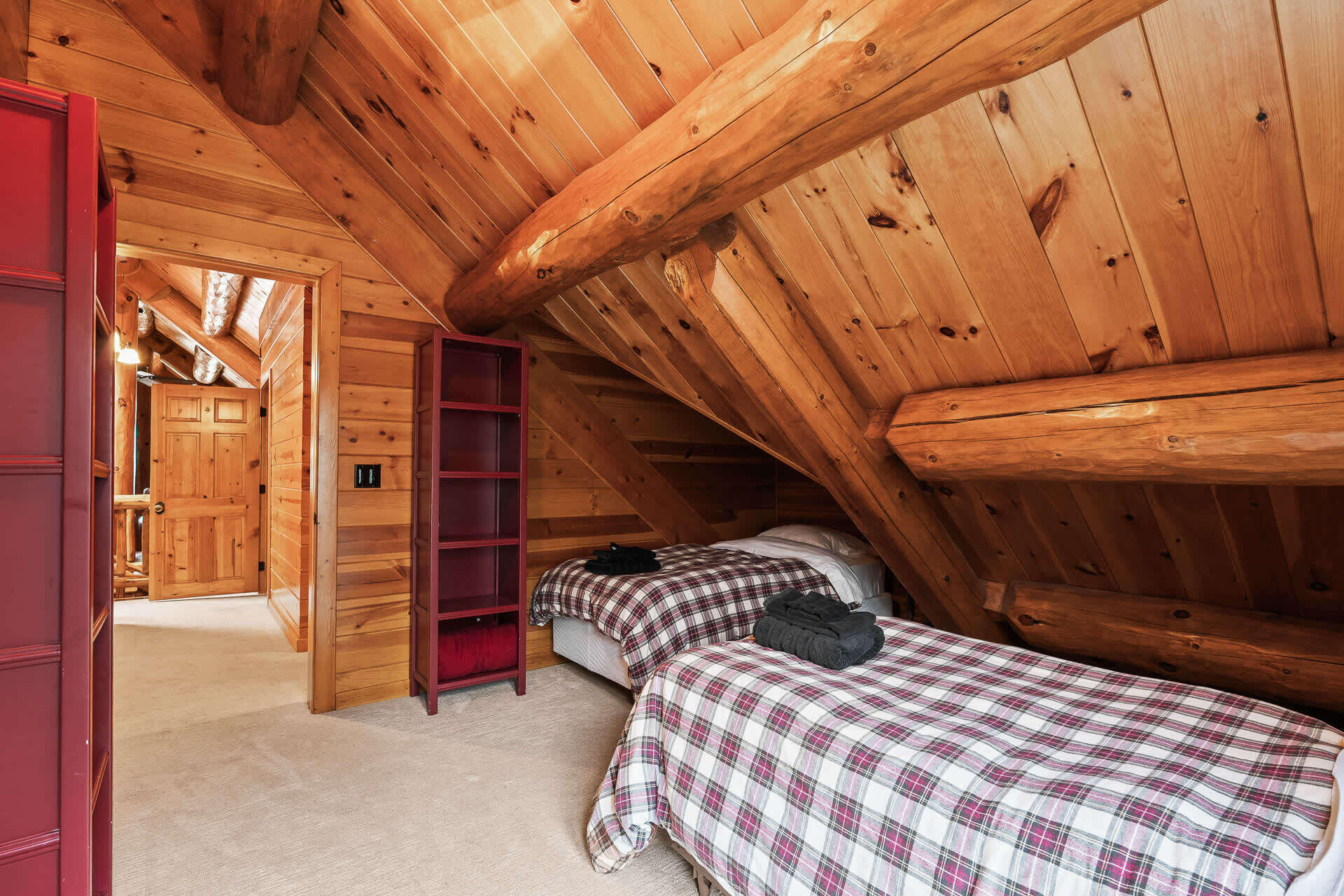9060 Wandering Road Gibraltar, WI 54212 - Photo 22 of 37 Upper Bedroom 2