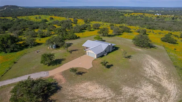 $5,980,000 | Undisclosed Address, Hye, TX 78635