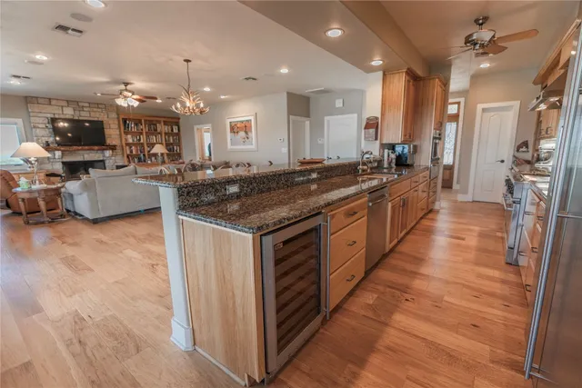 $5,980,000 | Undisclosed Address, Hye, TX 78635