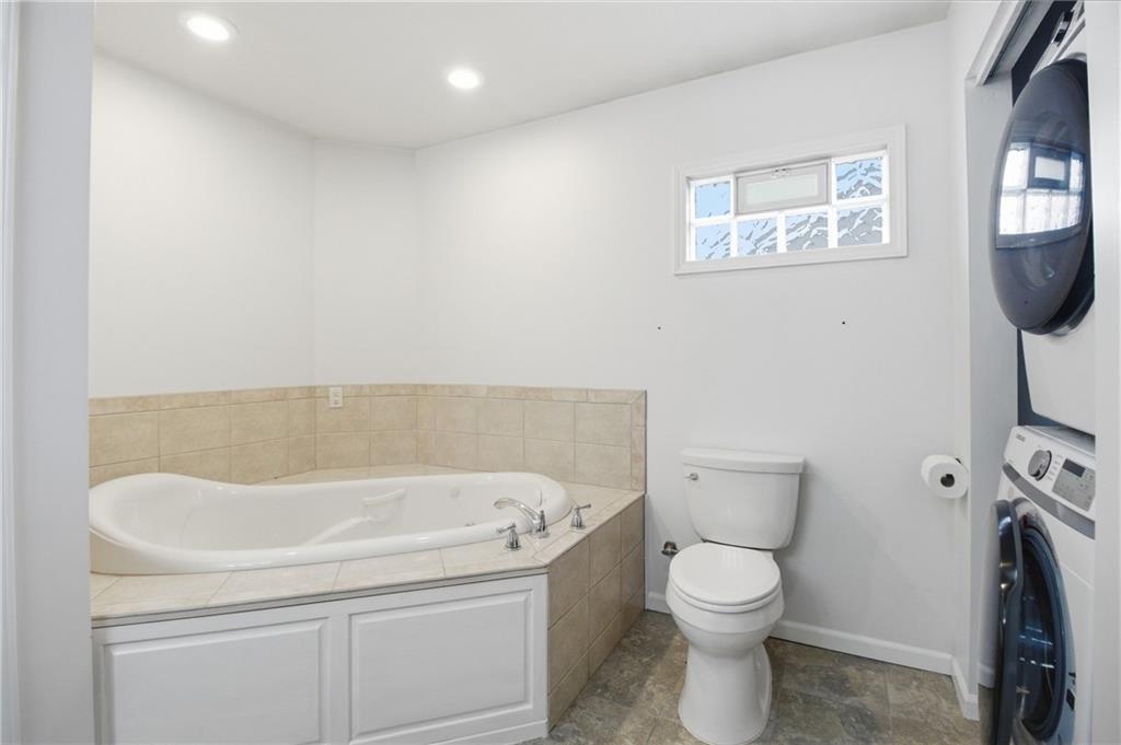 407 1st Street Uniontown, PA 15401 - Photo 12 of 41