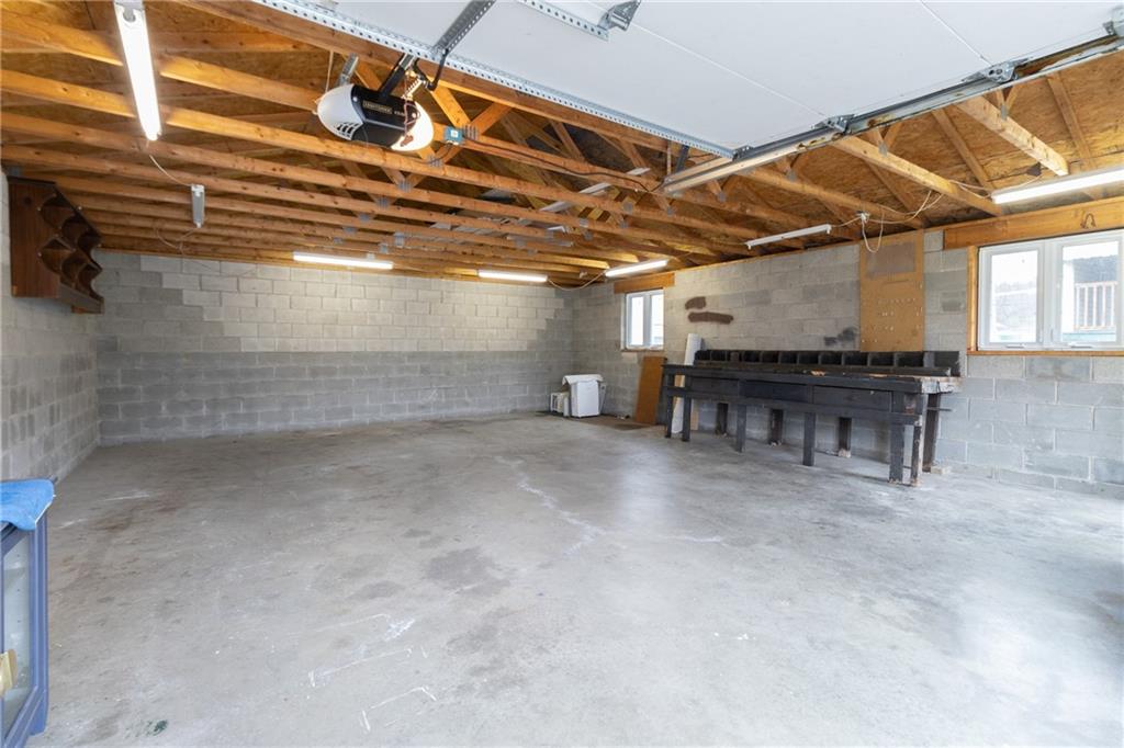 407 1st Street Uniontown, PA 15401 - Photo 28 of 41