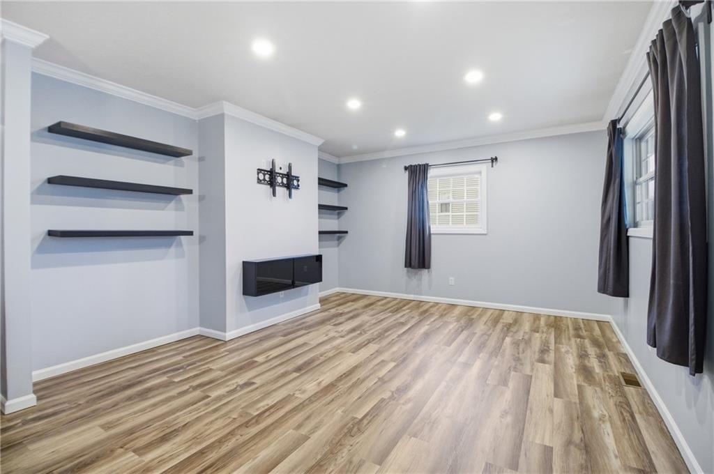 407 1st Street Uniontown, PA 15401 - Photo 3 of 41