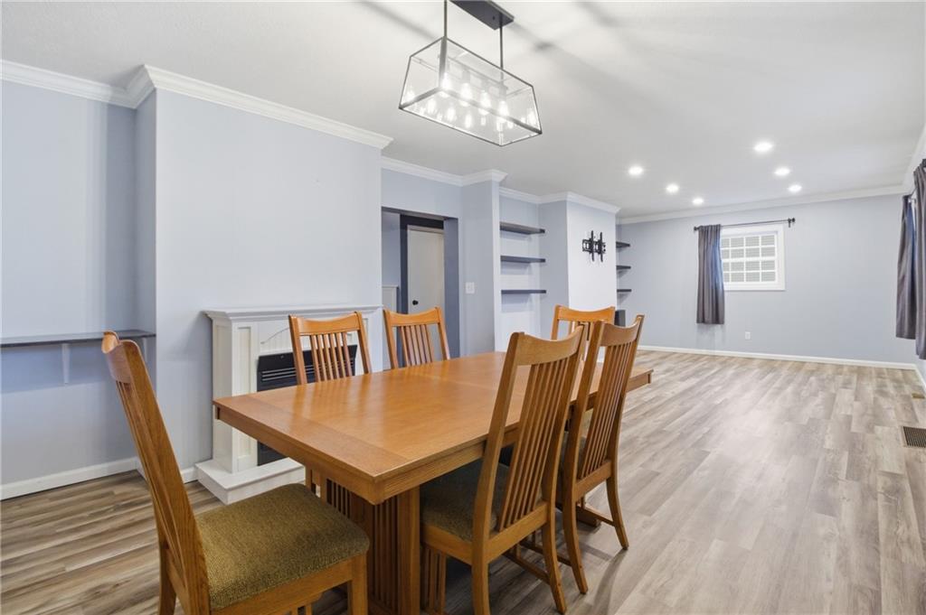 407 1st Street Uniontown, PA 15401 - Photo 5 of 41