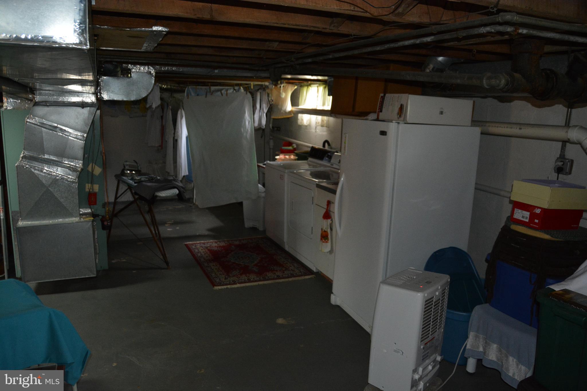 759 Round Hill Road Winchester, VA 22602 - Photo 33 of 70 Hang out in the 'cooler" basement.